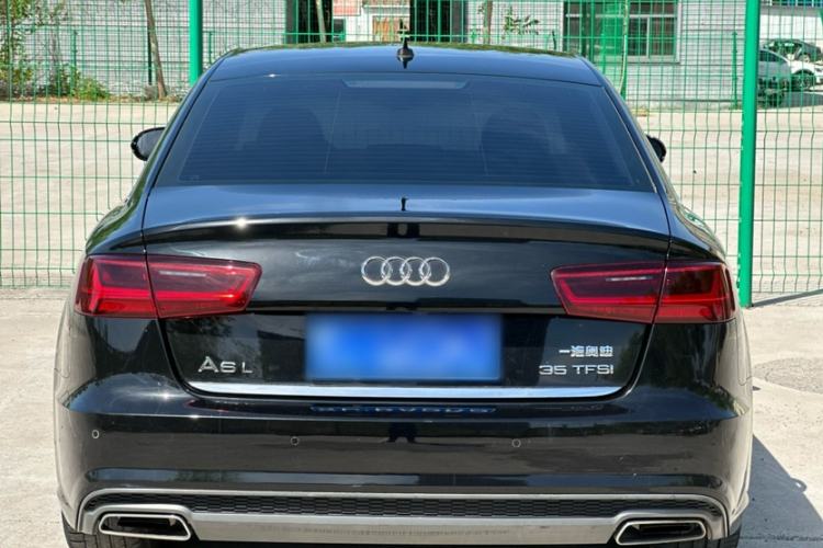 Used Audi A6L 2018 30th Anniversary Edition 35 TFSI Fashion Model Exterior 4