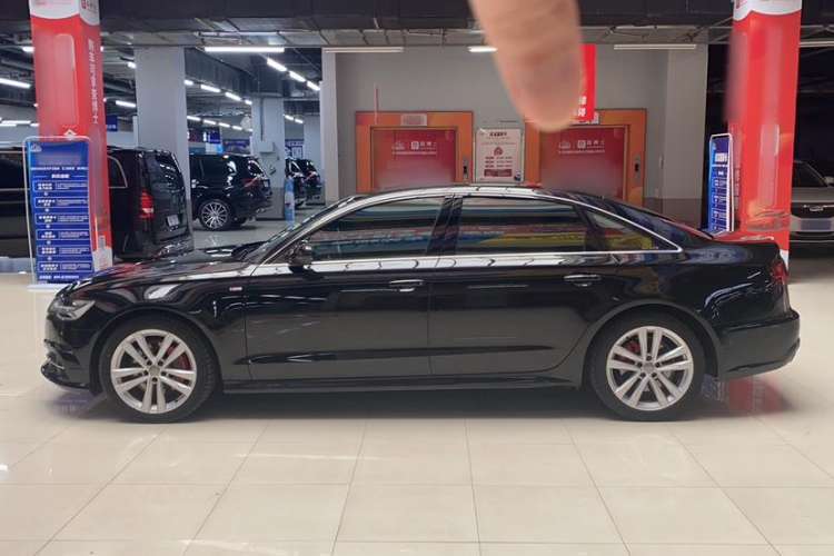 Used Audi A6L 2018 30th Anniversary Edition 45 TFSI quattro Sport model Exterior 4