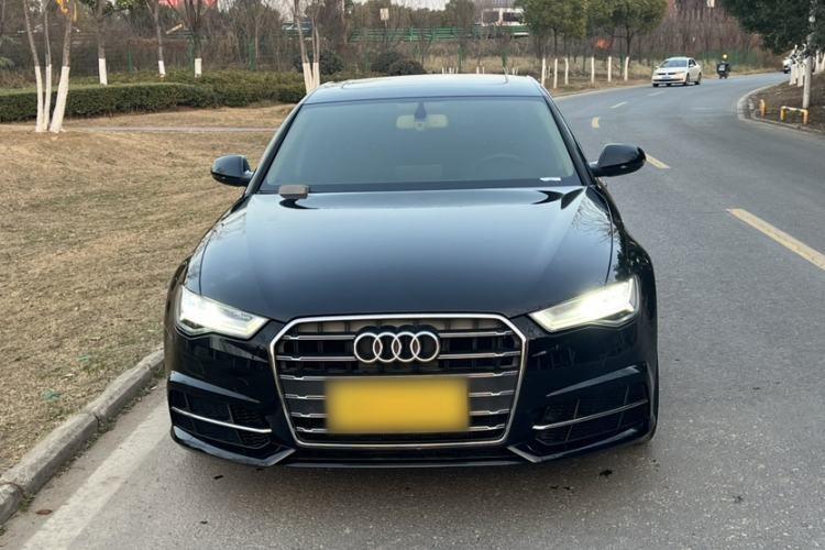 Used Audi A6L 2018 30th Anniversary Edition 35 TFSI Fashion Model Exterior 4