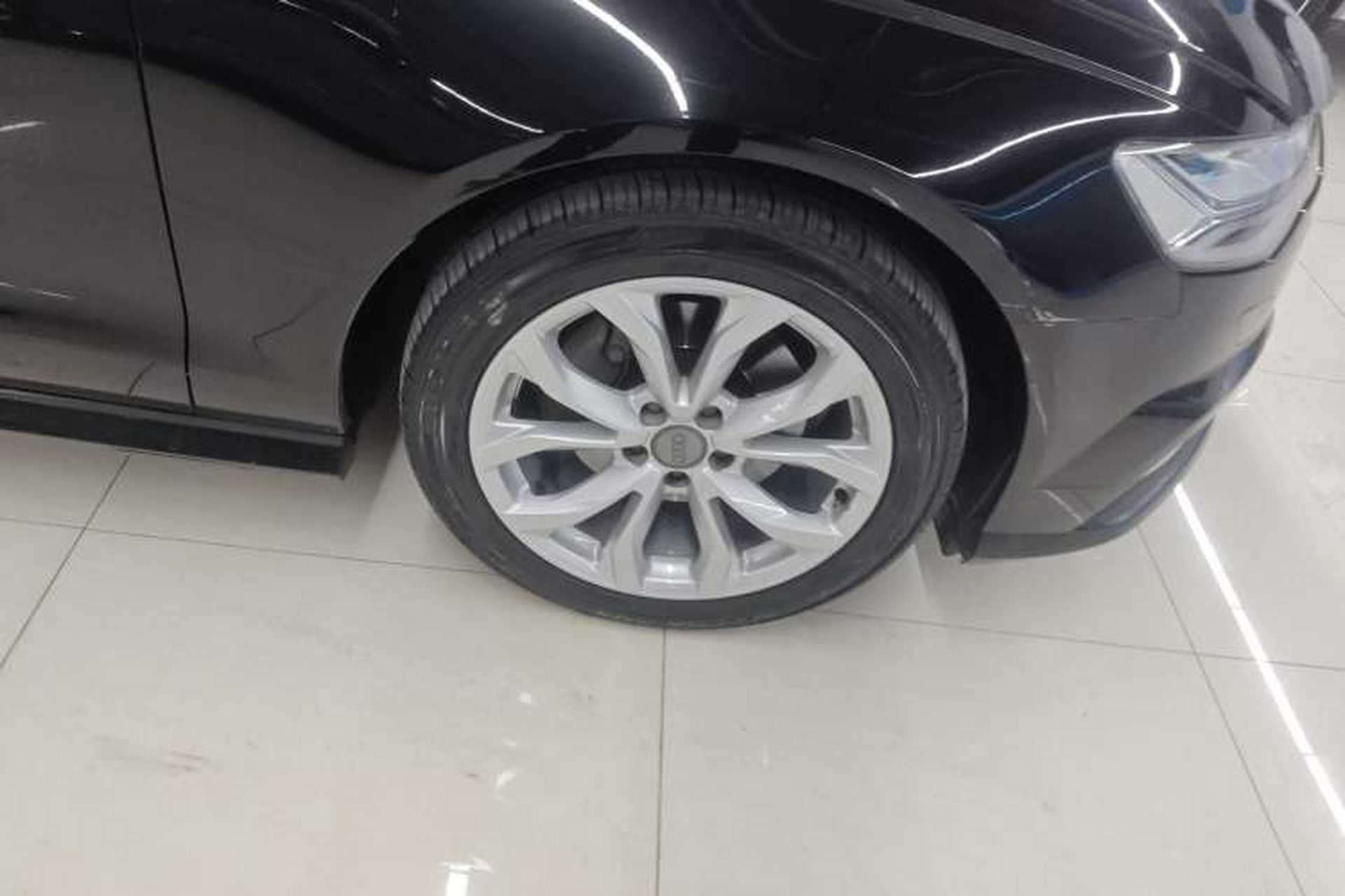 Used Audi A6L 2018 30th Anniversary Edition 35 TFSI Fashion Model Exterior 5
