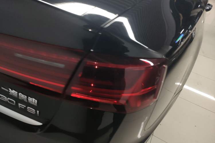 Used Audi A6L 2018 30th Anniversary Edition 30 FSI Style Model Exterior 6