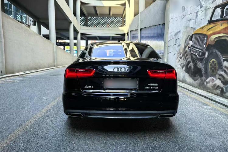 Used Audi A6L 2018 30th Anniversary Edition 35 TFSI Fashion Model Exterior 6