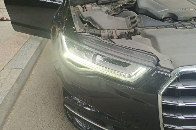 Used Audi A6L 2018 30th Anniversary Edition 35 TFSI Fashion Model Exterior 6