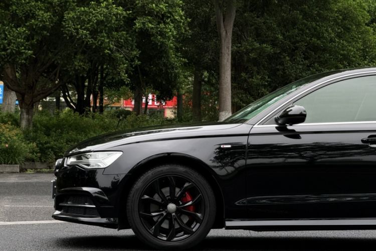 Used Audi A6L 2018 30th Anniversary Edition 35 TFSI Fashion Model Exterior 8