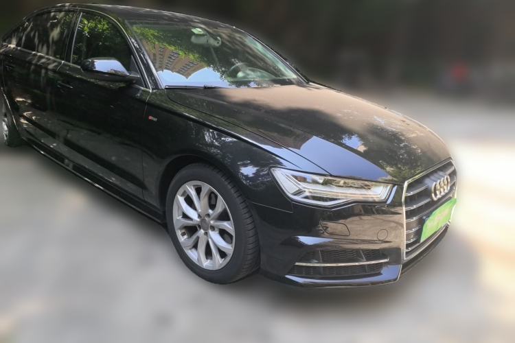 Used Audi A6L 2018 30th Anniversary Edition 35 TFSI Fashion Model Front Right 45 Deg