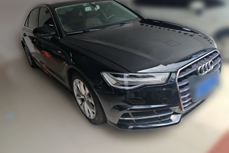Used Audi A6L 2018 35 TFSI Collector's Edition Front Right 45 Deg