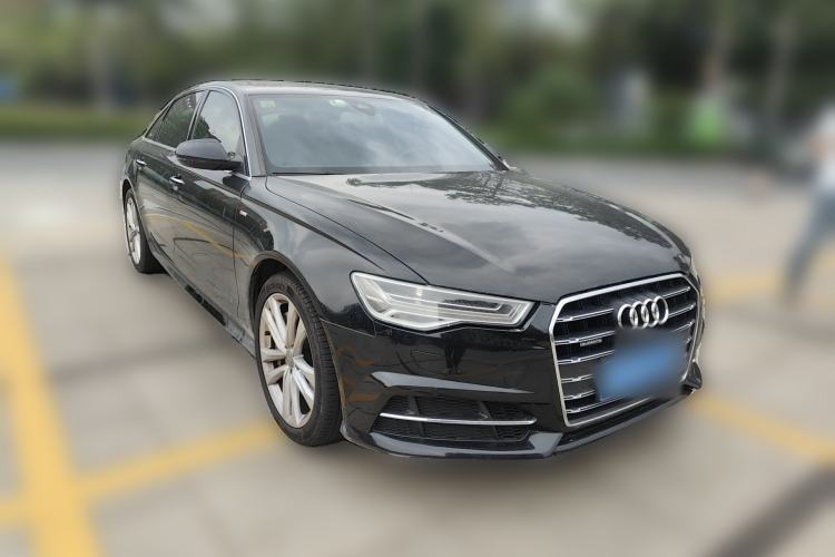 Used Audi A6L 2018 30th Anniversary Edition 45 TFSI quattro Luxury Model Front Right 45 Deg