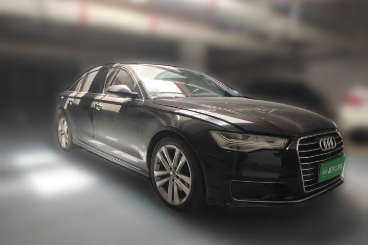 Used Audi A6L 2018 30th Anniversary Edition 35 TFSI Sport Edition Front Right 45 Deg