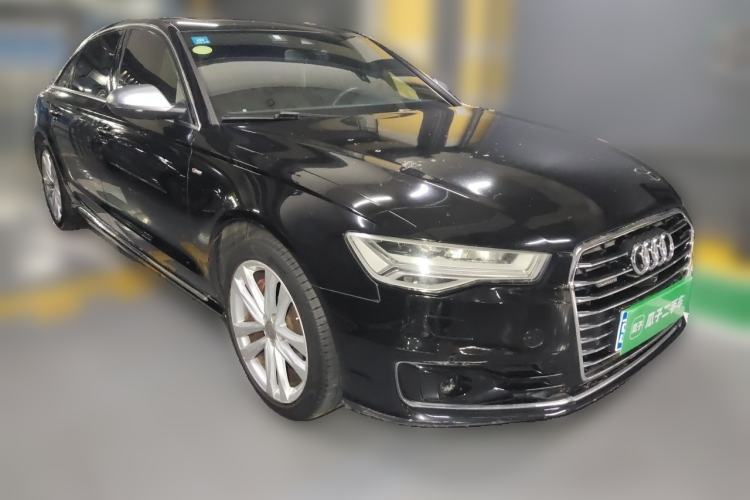 Used Audi A6L 2018 30th Anniversary Edition 45 TFSI quattro Sport model Front Right 45 Deg