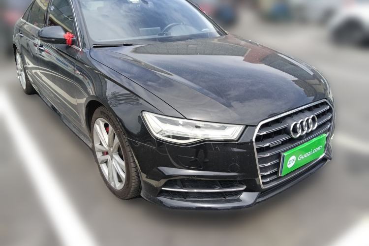 Used Audi A6L 2018 30th Anniversary Edition 45 TFSI quattro Sport model Front Right 45 Deg