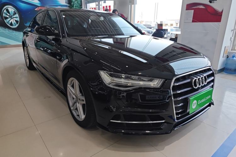 Used Audi A6L 2018 30th Anniversary Edition 30 FSI Style Model Front Right 45 Deg