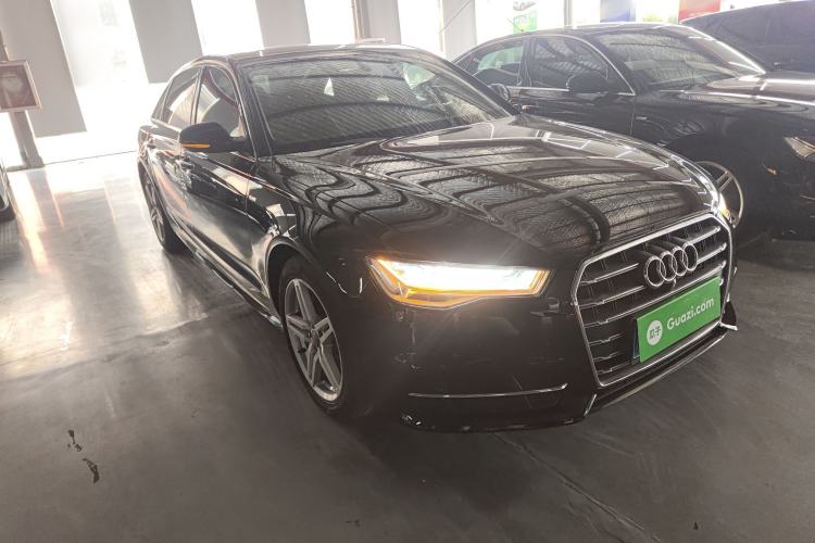Used Audi A6L 2018 30th Anniversary Edition 30 FSI Style Model Front Right 45 Deg