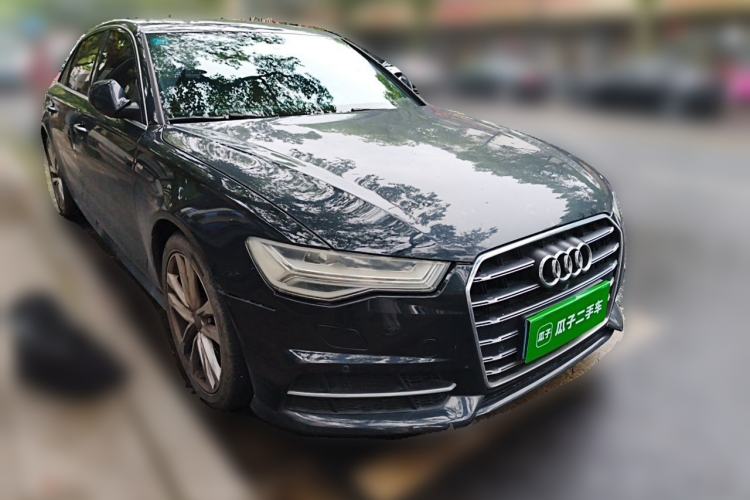 Used Audi A6L 2018 30th Anniversary Edition 45 TFSI quattro Sport model Front Right 45 Deg