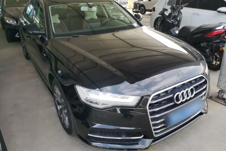 Used Audi A6L 2018 35 TFSI Collector's Edition Front Right 45 Deg