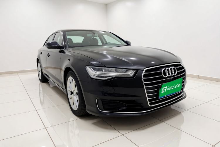 Used Audi A6L 2018 30th Anniversary Edition 35 TFSI Fashion Model Front Right 45 Deg