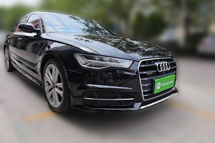 Used Audi A6L 2018 30th Anniversary Edition 45 TFSI quattro Sport model Front Right 45 Deg