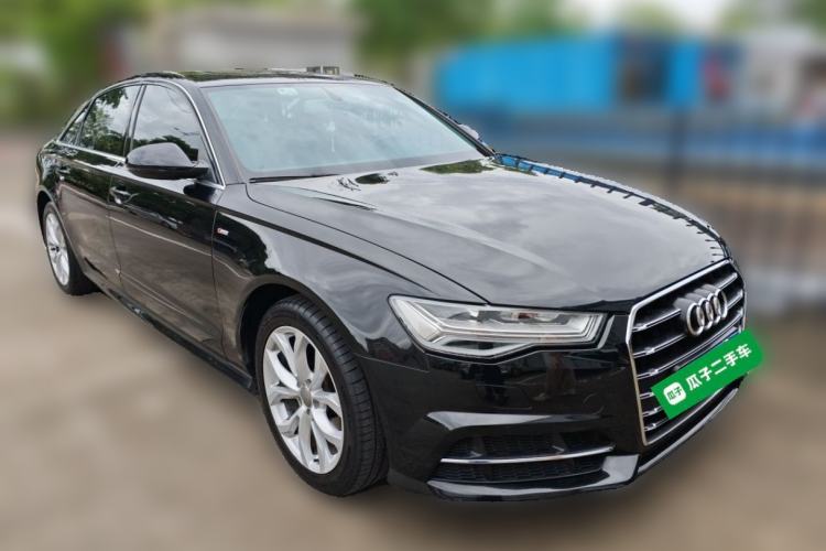 Used Audi A6L 2018 35 TFSI Collector's Edition Front Right 45 Deg