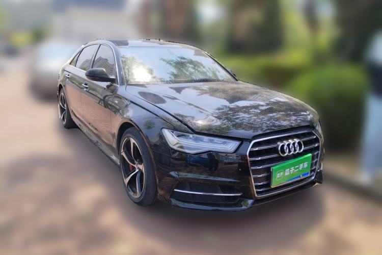 Used Audi A6L 2018 30th Anniversary Edition 45 TFSI quattro Sport model Front Right 45 Deg