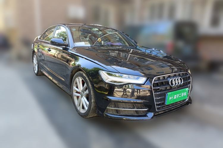 Used Audi A6L 2018 30th Anniversary Edition 45 TFSI quattro Sport model Front Right 45 Deg