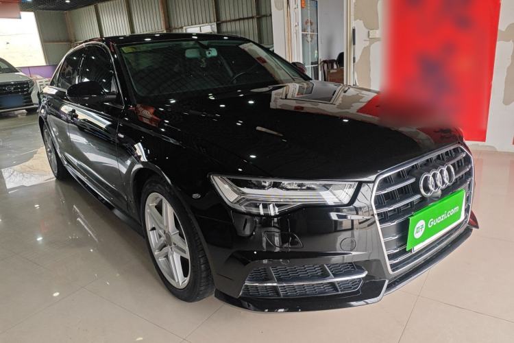 Used Audi A6L 2018 30th Anniversary Edition 30 FSI Style Model Front Right 45 Deg