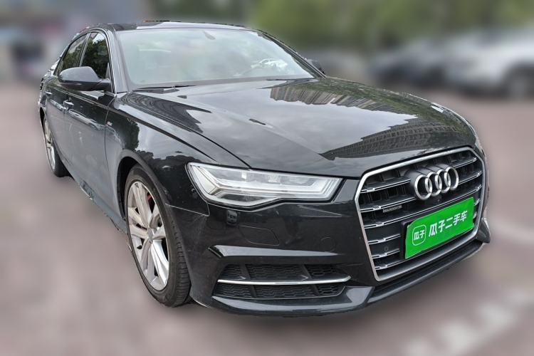 Used Audi A6L 2018 30th Anniversary Edition 45 TFSI quattro Sport model Front Right 45 Deg