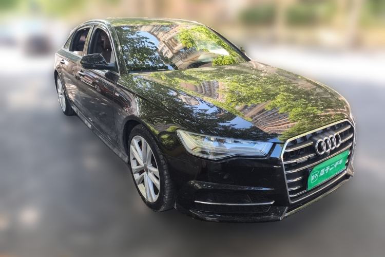 Used Audi A6L 2018 30th Anniversary Edition 45 TFSI quattro Sport model Front Right 45 Deg