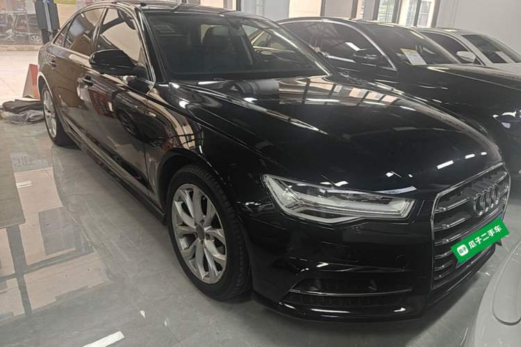 Used Audi A6L 2018 30th Anniversary Edition 35 TFSI Fashion Model Front Right 45 Deg
