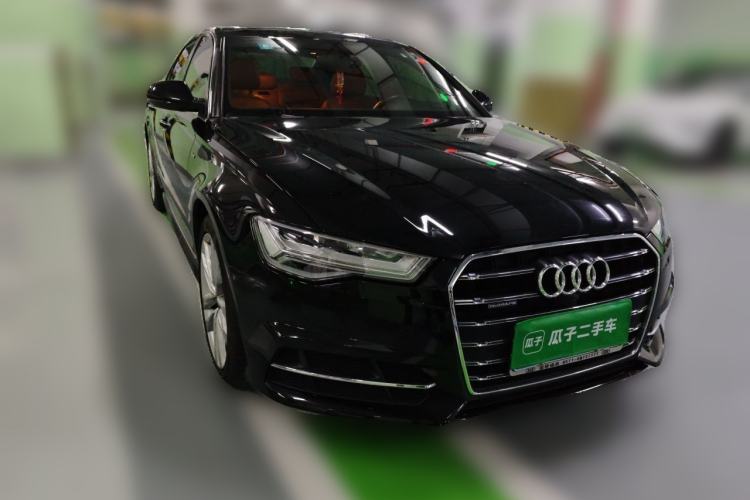 Used Audi A6L 2018 30th Anniversary Edition 45 TFSI quattro Sport model Front Right 45 Deg