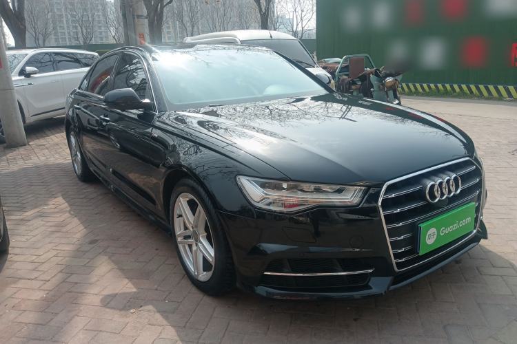 Used Audi A6L 2018 30th Anniversary Edition 30 FSI Style Model Front Right 45 Deg
