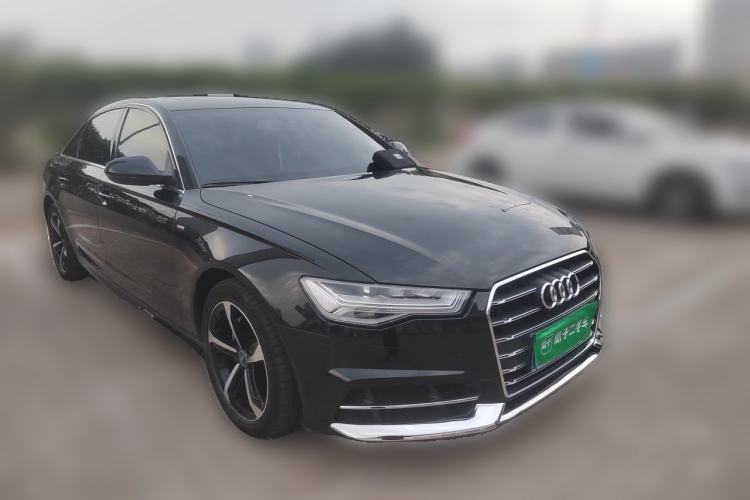 Used Audi A6L 2018 35 TFSI Collector's Edition Front Right 45 Deg