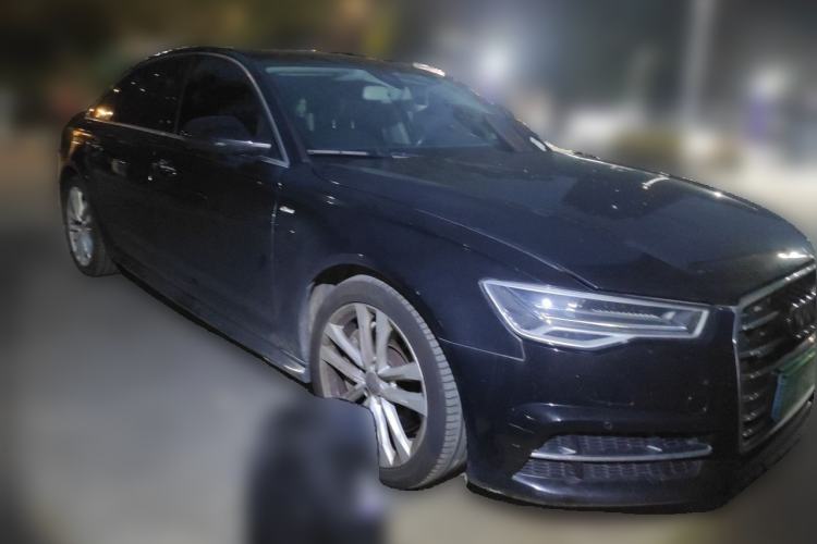 Used Audi A6L 2018 30th Anniversary Edition 45 TFSI quattro Luxury Model Front Right 45 Deg