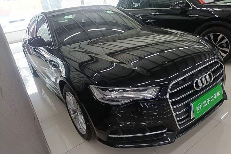 Used Audi A6L 2018 30th Anniversary Edition 35 TFSI Fashion Model Front Right 45 Deg