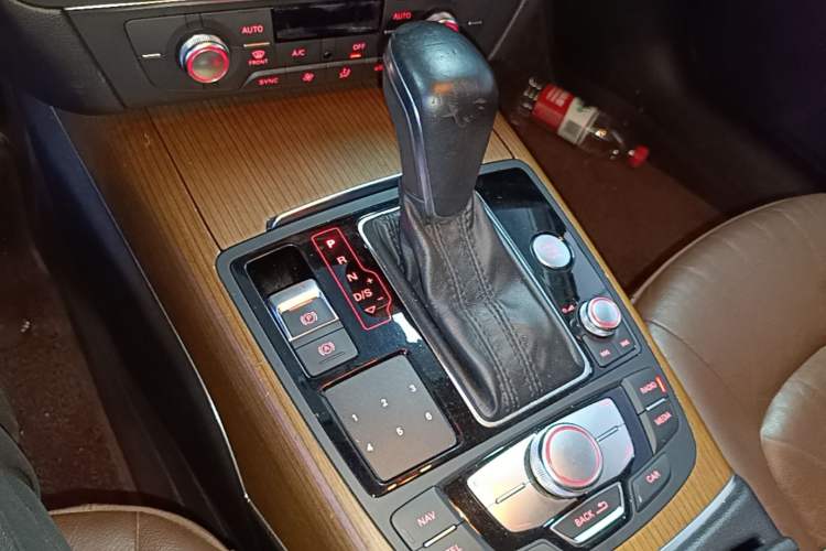 Used Audi A6L  Gear Lever