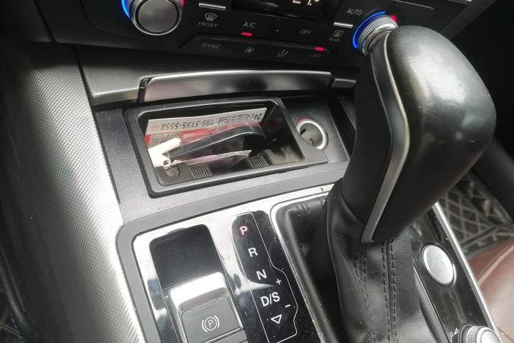 Used Audi A6L 2018 TFSI Collector's Edition Gear Lever