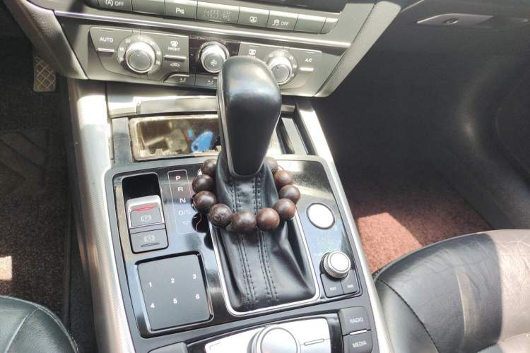Used Audi A6L 2018 35 TFSI Collector's Edition Gear Lever