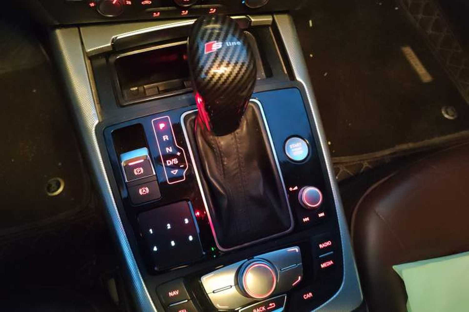 Used Audi A6L 2018 30th Anniversary Edition TFSI Trendy Model Gear Lever