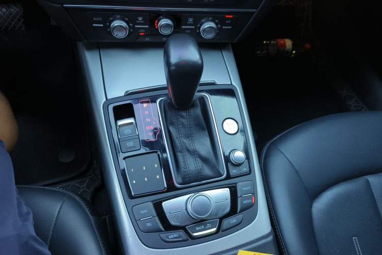 Used Audi A6L 2018 35 TFSI Collector's Edition Gear Lever