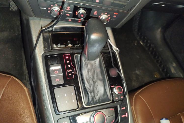 Used Audi A6L 2018 35 TFSI Collector's Edition Gear Lever