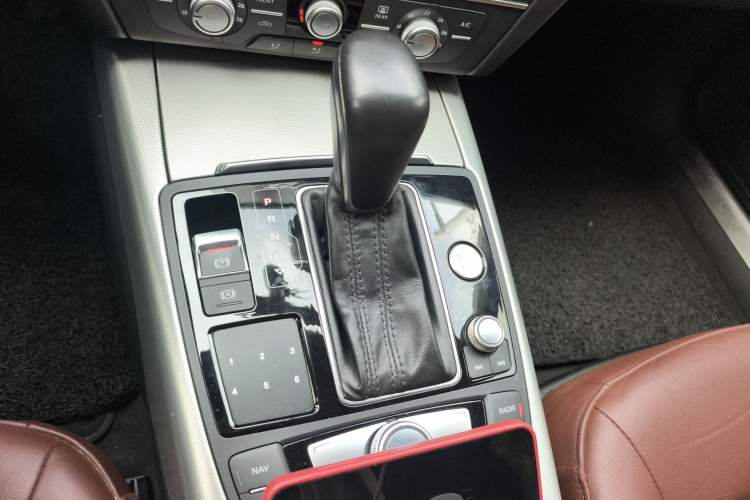 Used Audi A6L 2018 30th Anniversary Edition 35 TFSI Fashion Model
