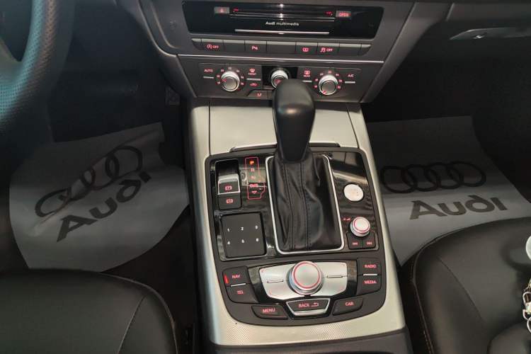 Used Audi A6L 2018 30th Anniversary Edition TFSI Trendy Model Gear Lever