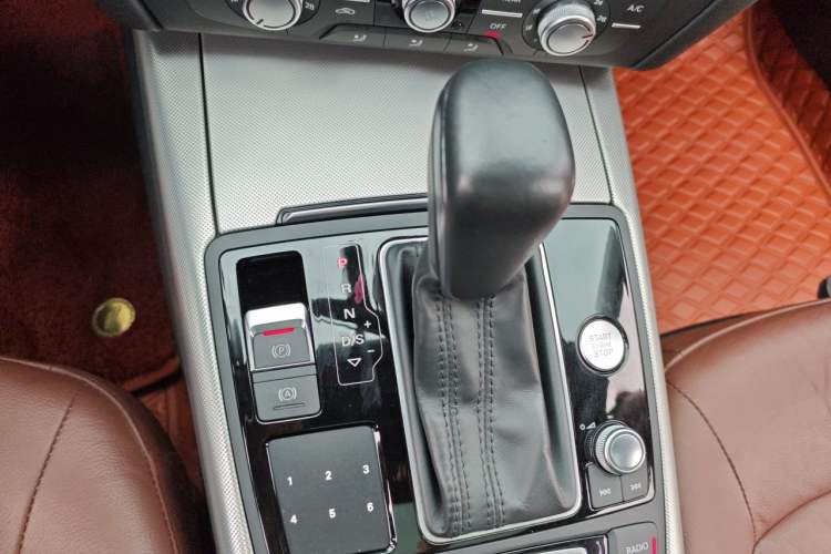 Used Audi A6L 2018 35 TFSI Collector's Edition Gear Lever