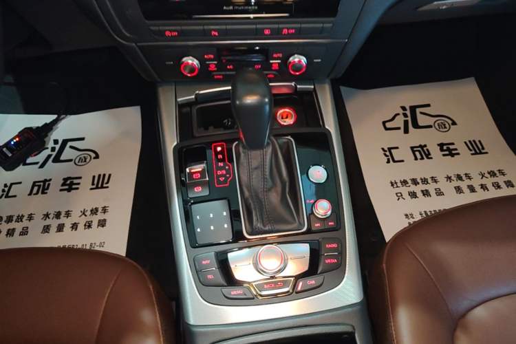 Used Audi A6L 2018 30th Anniversary Edition 45 TFSI quattro Sport model Gear Lever