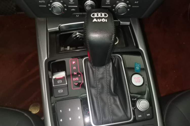 Used Audi A6L 2018 30th Anniversary Edition TFSI Trendy Model Gear Lever