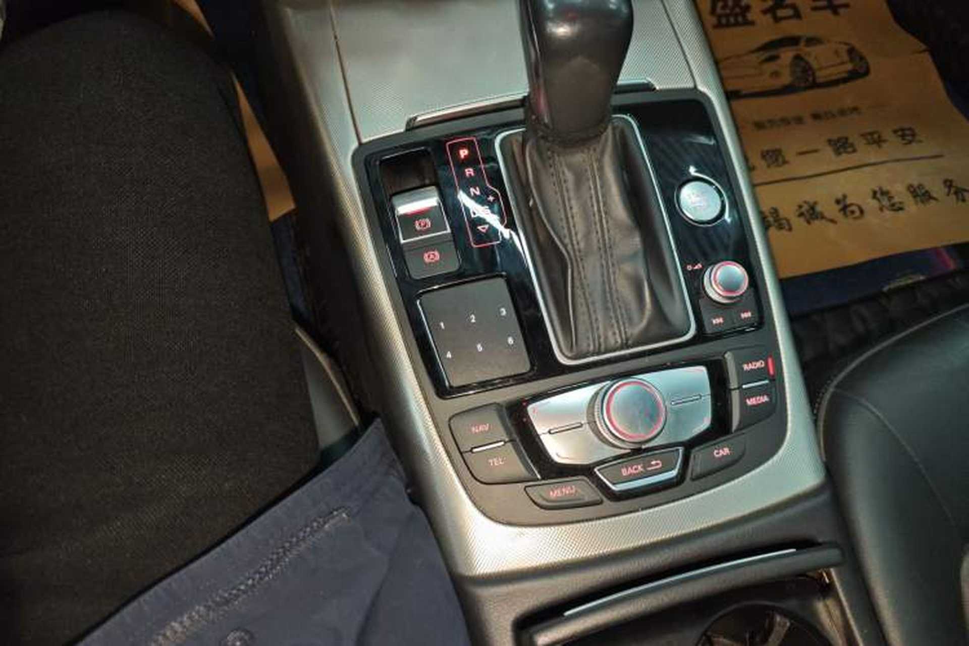 Used Audi A6L 2018 30th Anniversary Edition 35 TFSI Fashion Model Gear Lever