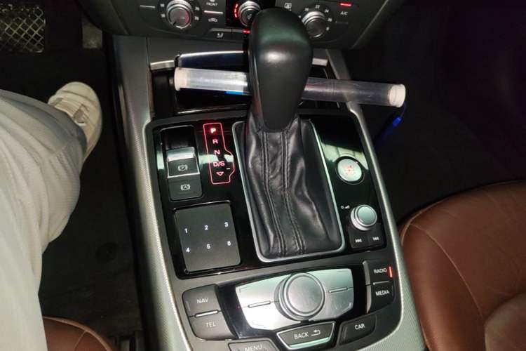 Used Audi A6L 2018 35 TFSI Collector's Edition Gear Lever
