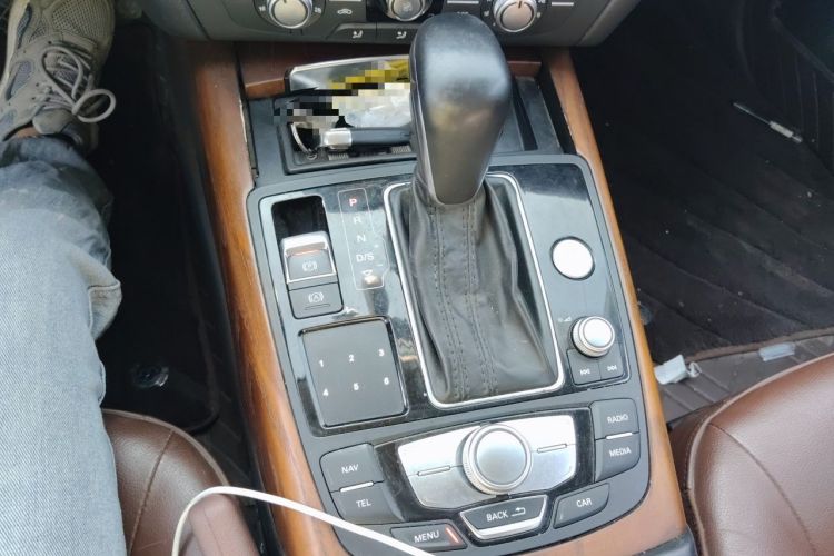 Used Audi A6L 2018 30th Anniversary Edition TFSI Trendy Model Gear Lever