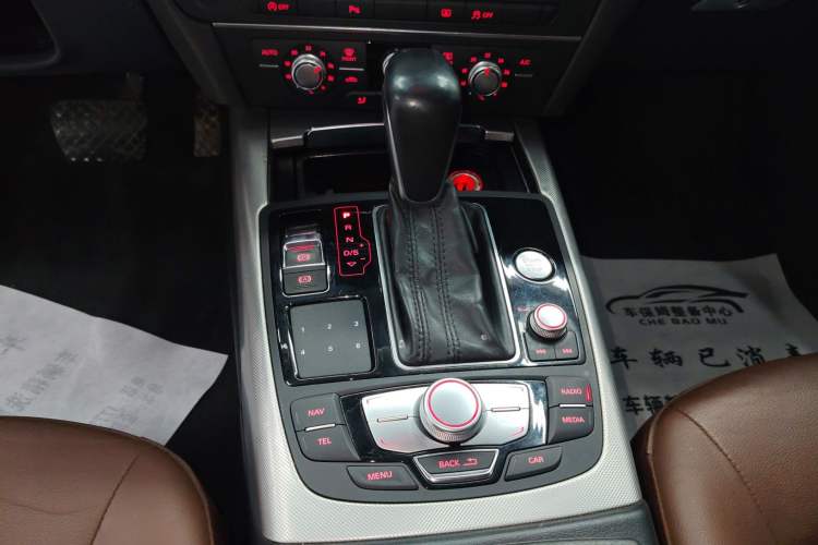 Used Audi A6L 2018 30th Anniversary Edition TFSI Trendy Model Gear Lever