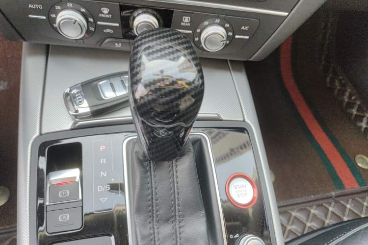 Used Audi A6L 2018 35 TFSI Collector's Edition Gear Lever