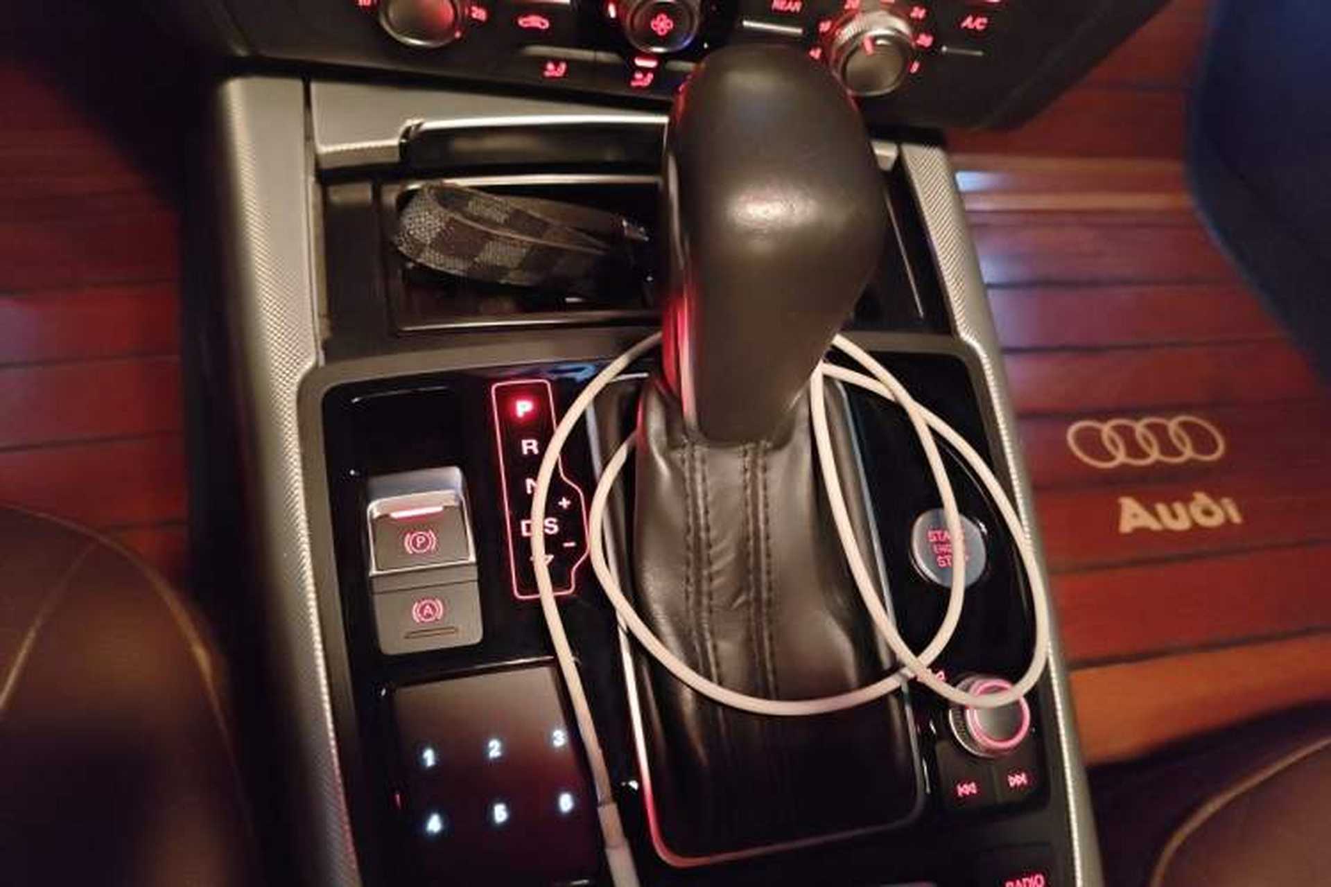 Used Audi A6L 2018 35 TFSI Collector's Edition Gear Lever