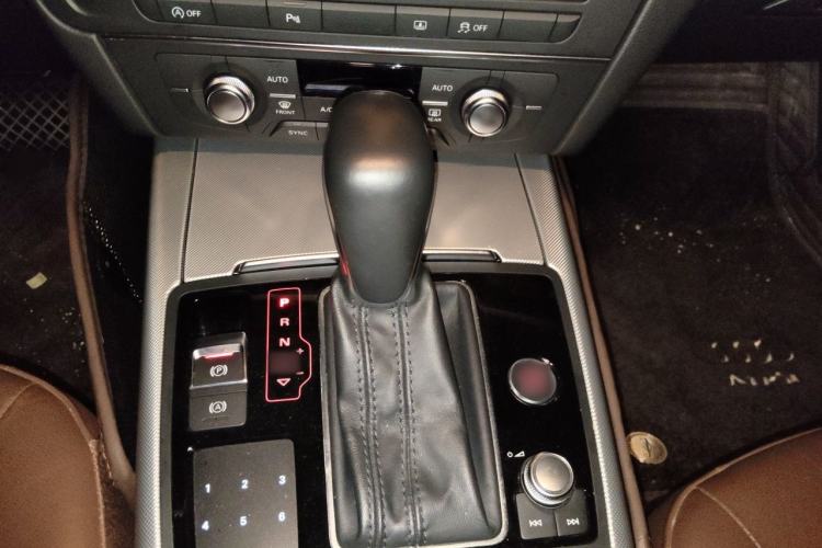 Used Audi A6L 2018 30th Anniversary Edition 35 TFSI Sport Edition Gear Lever